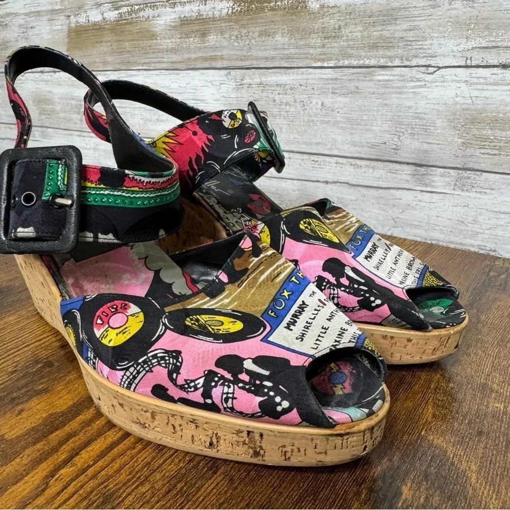 Nicole Miller Silk Platform Wedge Sandals 1960's Jazz Soul Music Pattern Size 7